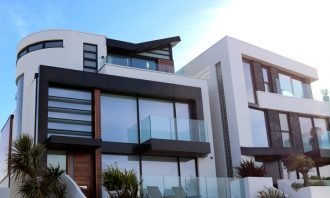 How To Avoid Costly Mistakes When Buying A House