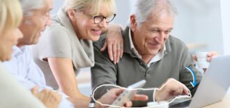 6 Tips for Teaching Technology to Seniors