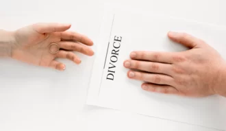 Divorce Lawyers: What Do They Do?