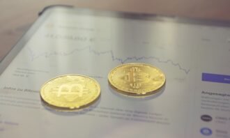 BTC dead rumors high as Web3 overtakes google trends