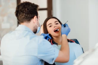 When should I go to a cosmetic dentistry clinic?
