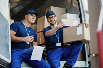 9 Tips for Hiring Reliable Movers: How to Choose Good Moving Company 