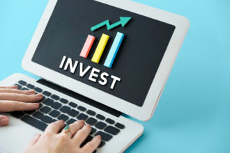 3 Benefits of Investing in Stocks in 2023