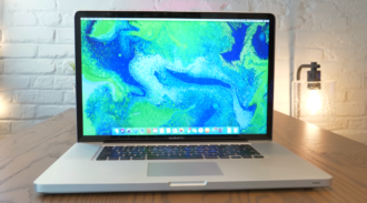 17-inch Apple MacBook Pro Review