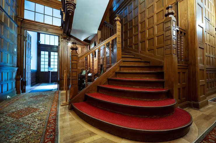 Luxury Staircase Railings