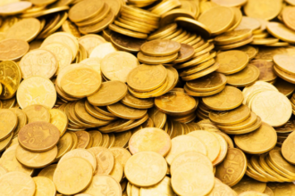 Should You Invest in Gold Amidst News of Banking Failure?