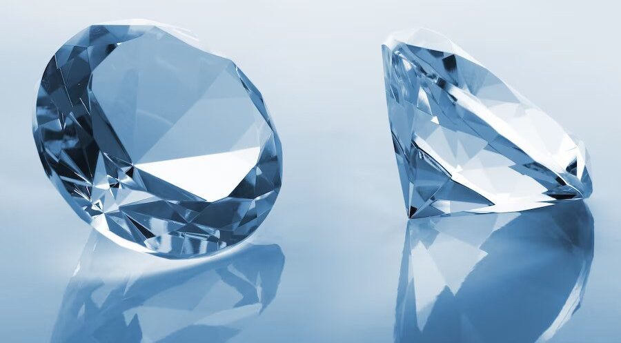Swarovski Crystals vs Diamonds