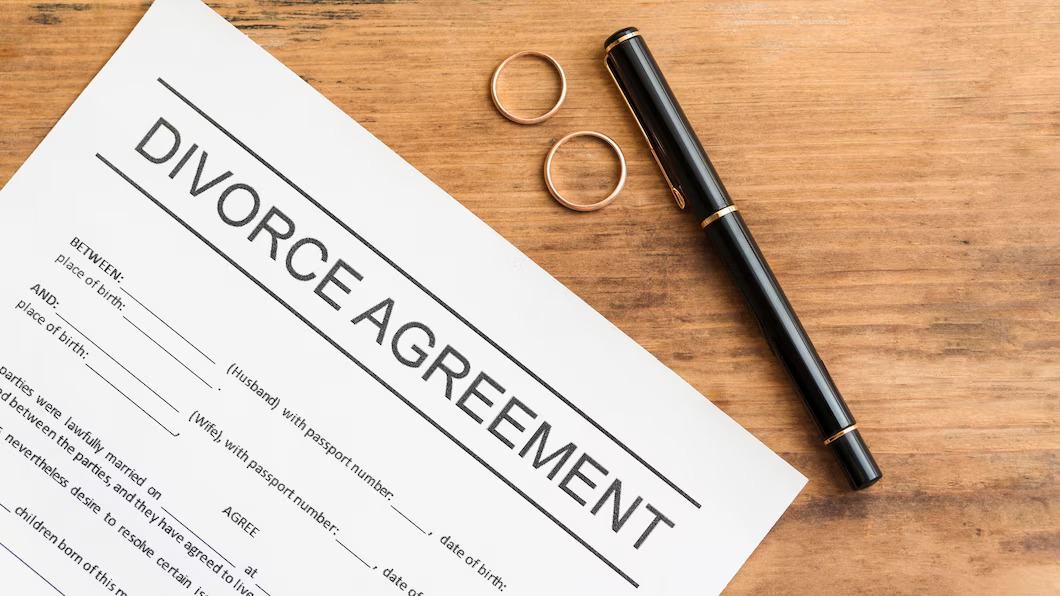 Divorce and Separation: How Family Lawyers Can Guide You Through the Process