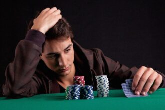 A New Horizon in Poker: AI Technologies for Enhanced Strategies and Learning