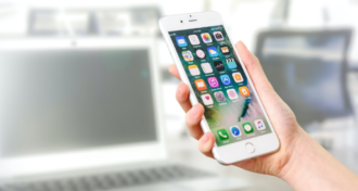 Mastering iPhone Productivity: Tips for Business Professionals