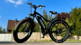 4 Must-Know Tips for Riding Your Fat Tire E-Bike Safely at Night