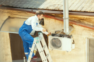 Factors to Consider When Hiring Air Duct Cleaning Experts