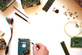 Choosing Quality Parts for Your iPad Repair