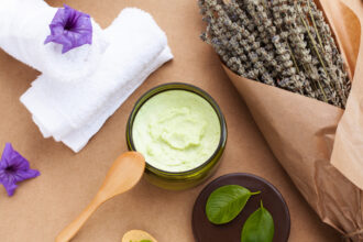 Nature’s Nurture: Revitalize Your Skin with Natural Moisturizers