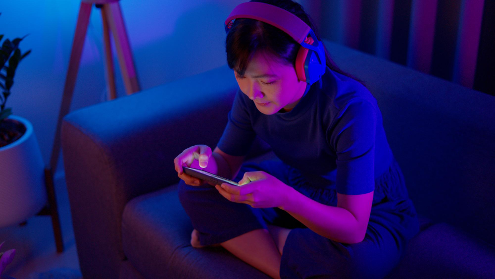 Smartphones: Taking the Crown for Online Gaming?