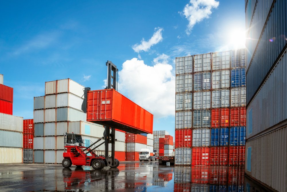 Containers Revolutionized: How Our Company is Driving Innovation in the Industry