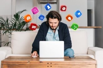 Becoming a Social Media Marketing Pro: What You Need to Know