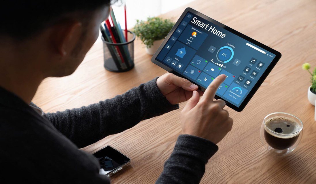 How to Leverage Technology to Automate Your Airbnb Business Operations