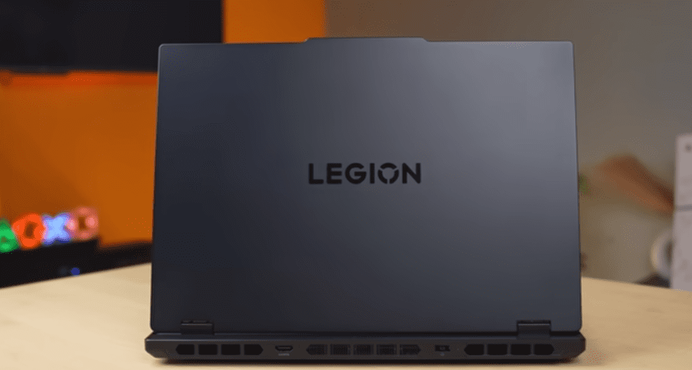 Lenovo Legion 5i Design